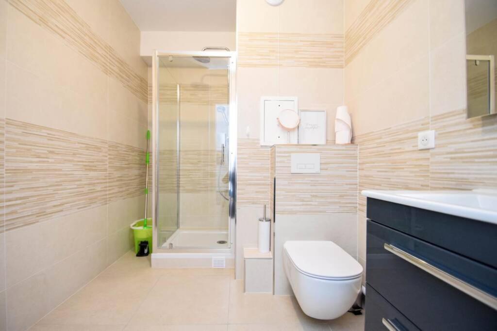Studio Neuf Paris La Defense Metro 15 Rueil - Suresnes - Mont Valerien Zewnętrze zdjęcie